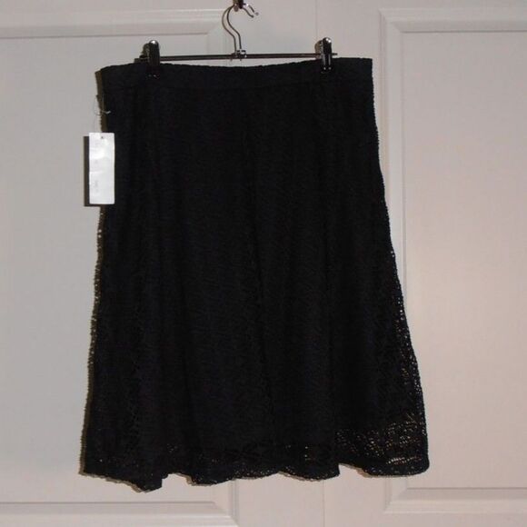 Courtenay Black Lace Skirt Sz 12 Swim Cover-Up Vibe ✨ Double Layered Flare - Picture 3 of 4